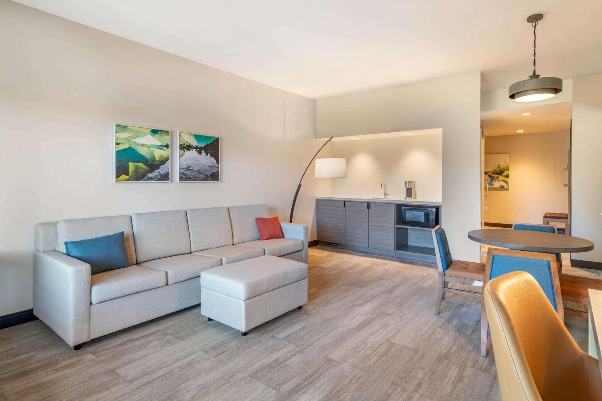 Cambria Hotel Lake Placid - Lakeside Resort Εξωτερικό φωτογραφία