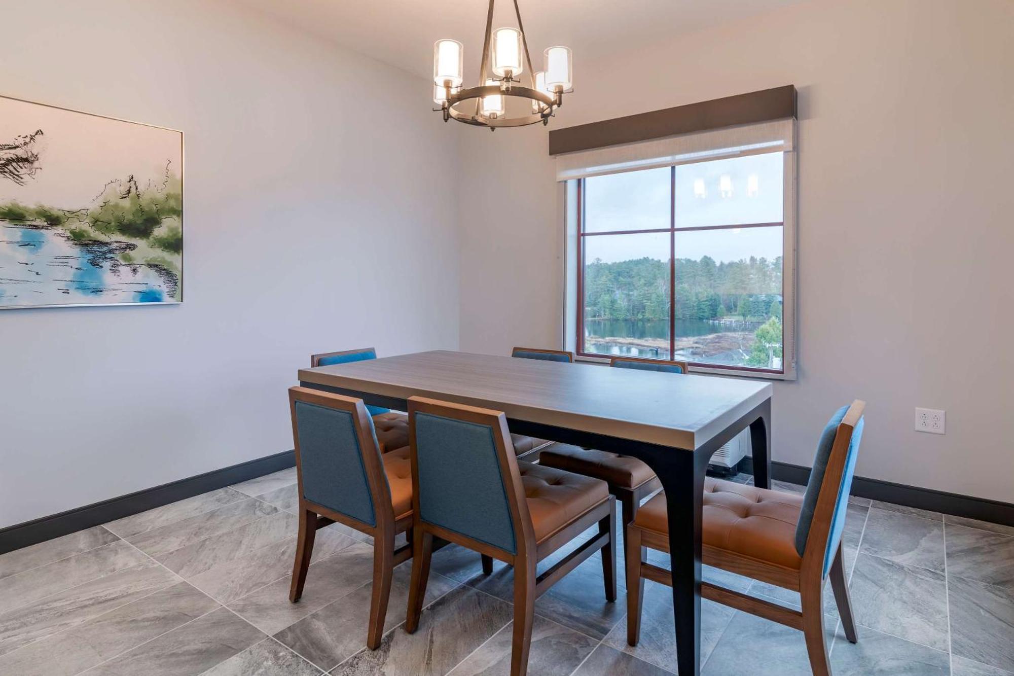 Cambria Hotel Lake Placid - Lakeside Resort Εξωτερικό φωτογραφία